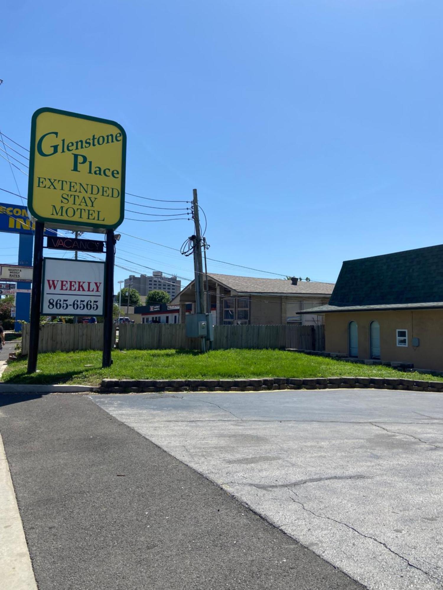 Glenstone Place Extended Stay Motel Springfield Buitenkant foto